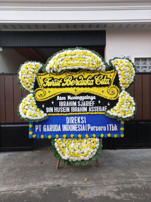 Papan Bunga Duka di Pagesangan